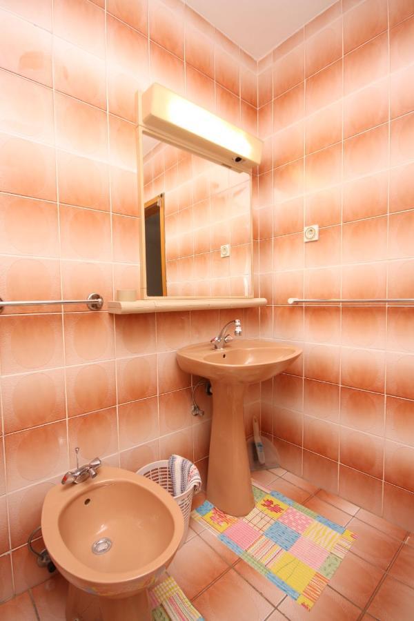 Apartments For Families With Children Lopar, Rab - 10402 Exterior foto
